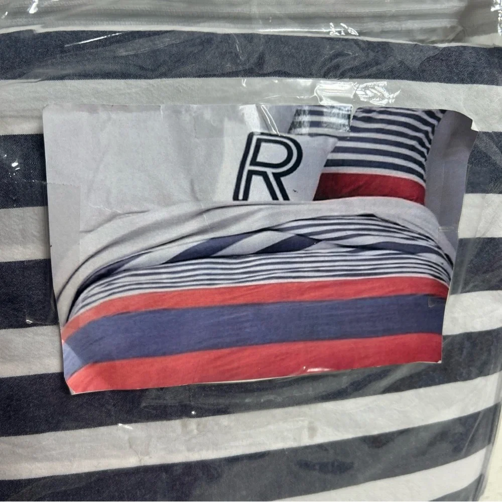 Land of Nod Striped Navy and Red Twin Duvet and Pillowcase Bedding Set